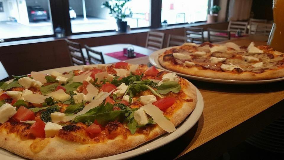 Gasthof Paluda - Pizzeria ダーラース エクステリア 写真