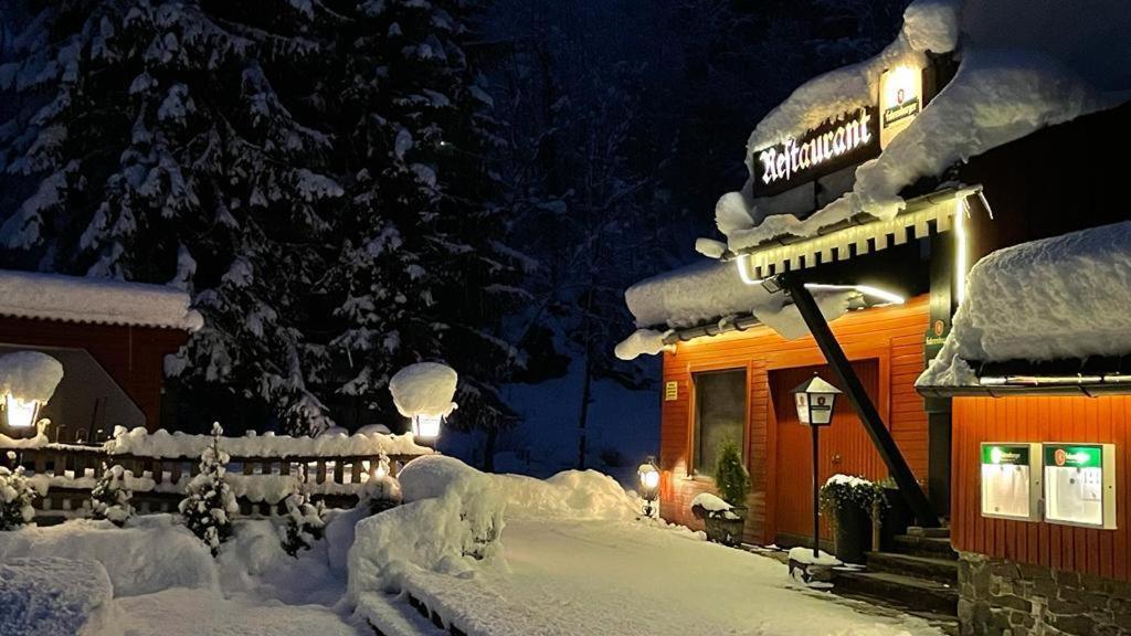 Gasthof Paluda - Pizzeria ダーラース エクステリア 写真